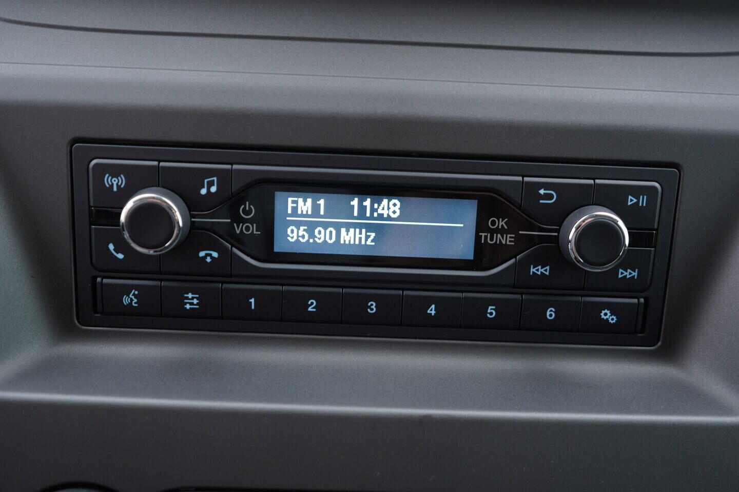 OV190V08248_27.webp_TRANSIT  2.0 TDCi 96 kW manuál, DPH