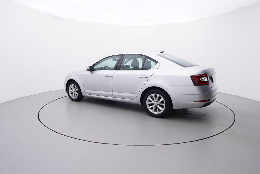 OV190V08249_12.webp_OCTAVIA Style 1.4 TSI 110 kW manuál