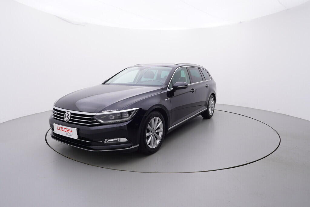 OV190V08258_10.webp_PASSAT VARIANT Highline  2.0 TDI 110 kW manuál