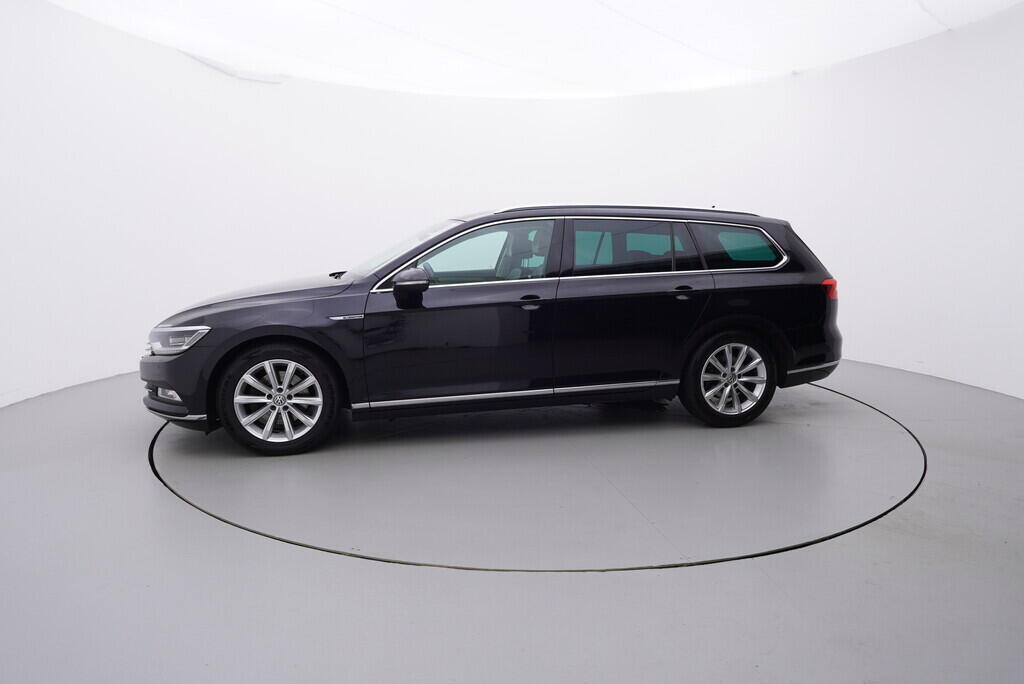 OV190V08258_11.webp_PASSAT VARIANT Highline  2.0 TDI 110 kW manuál