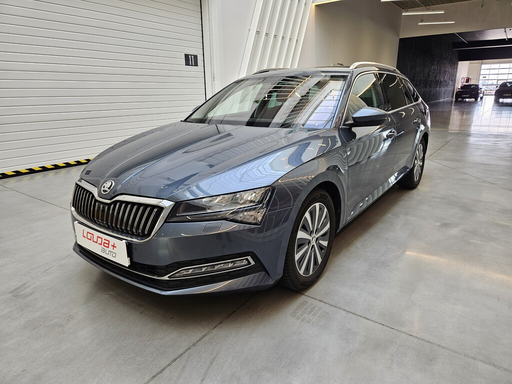 SUPERB Style 2.0 TSI 140 kW automat, DPH