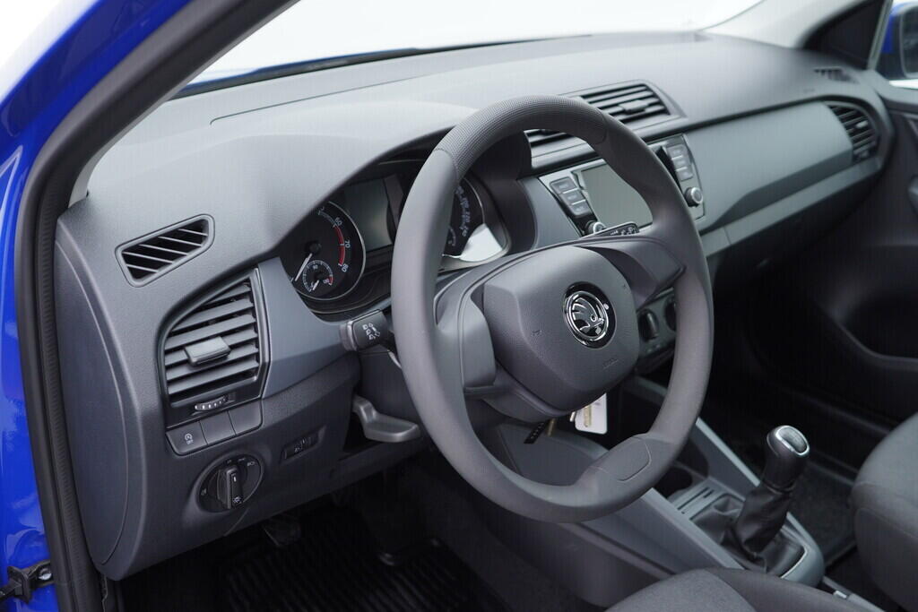 OV190V08272_22.webp_FABIA Active 1.0 TSI 70 kW manuál