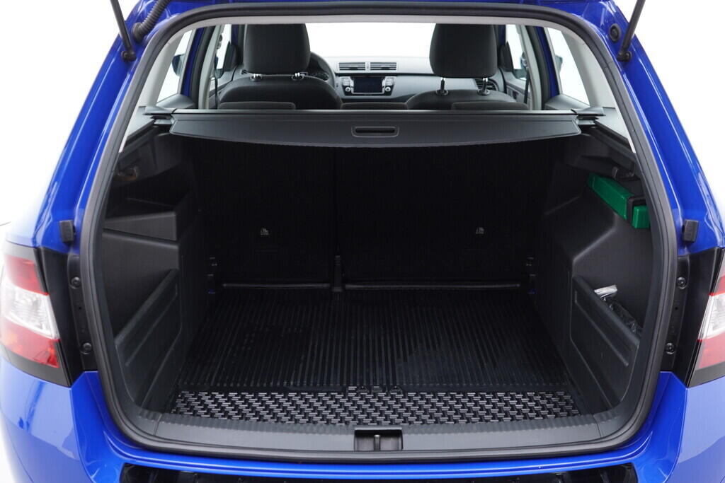 OV190V08272_34.webp_FABIA Active 1.0 TSI 70 kW manuál