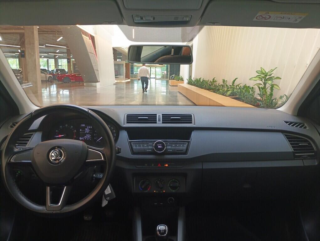 OV190V08273_18.webp_FABIA Ambition 1.0 TSI 70 kW manuál