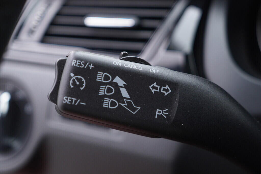 OV190V08293_23.webp_RAPID SPACEBACK Style Plus 1.2 TSI 77 kW manuál