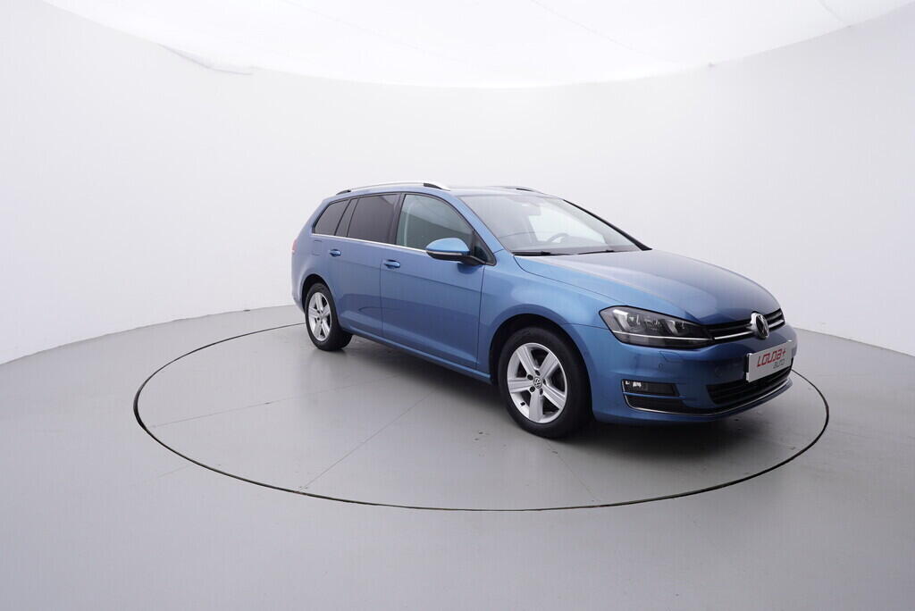 OV190V08294_16.webp_GOLF VARIANT Carat 1.6 TDI 81 kW manuál