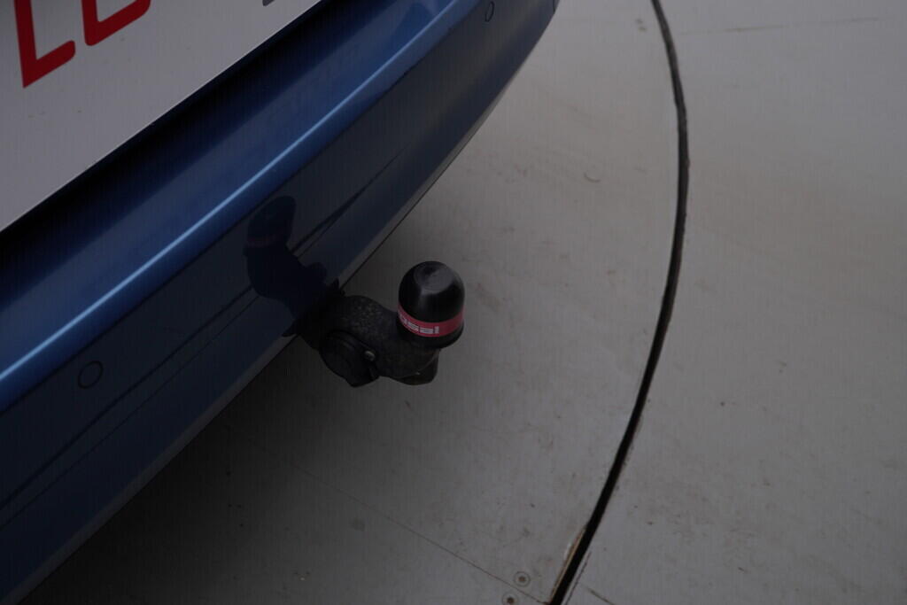 OV190V08294_40.webp_GOLF VARIANT Carat 1.6 TDI 81 kW manuál