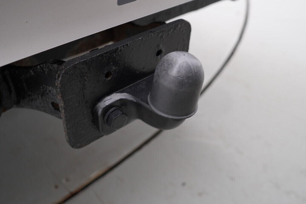 OV190V08295_37.webp_NAVARA  2.3  140 kW automat, DPH
