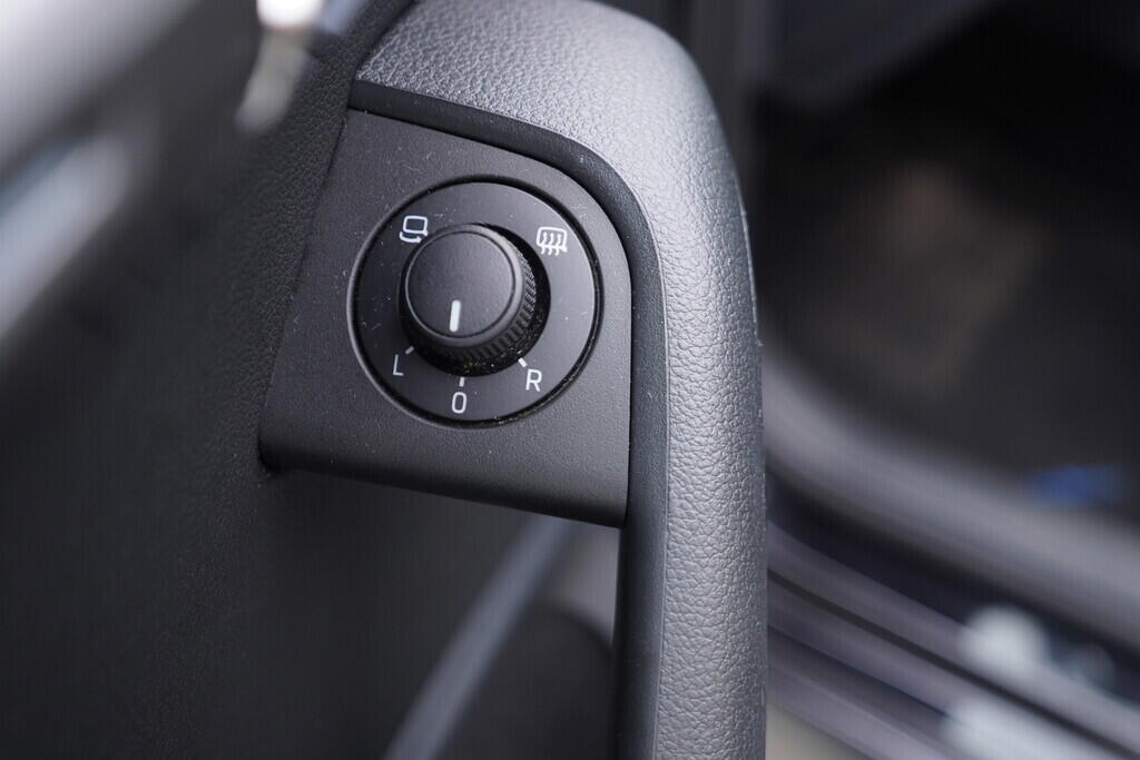 OV190V08297_21.webp_OCTAVIA Style Plus 2.0 TSI 140 kW automat