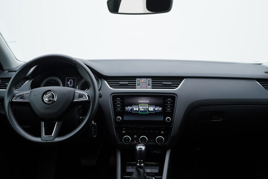 OV190V08297_26.webp_OCTAVIA Style Plus 2.0 TSI 140 kW automat