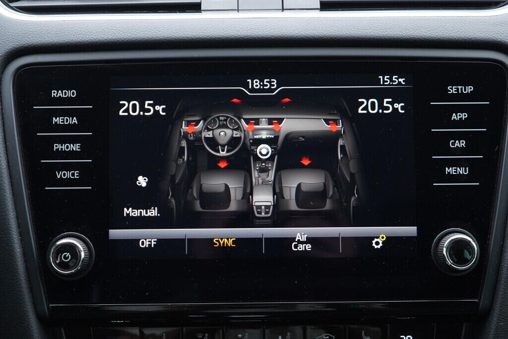 OV190V08297_31.webp_OCTAVIA Style Plus 2.0 TSI 140 kW automat