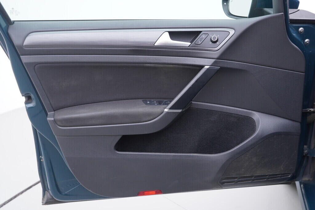 OV190V08298_19.webp_GOLF VARIANT Comfortline 4Motion 2.0 TDI 110 kW automat