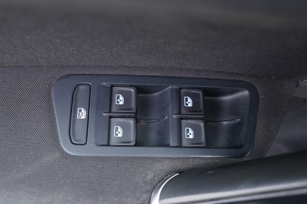 OV190V08298_20.webp_GOLF VARIANT Comfortline 4Motion 2.0 TDI 110 kW automat