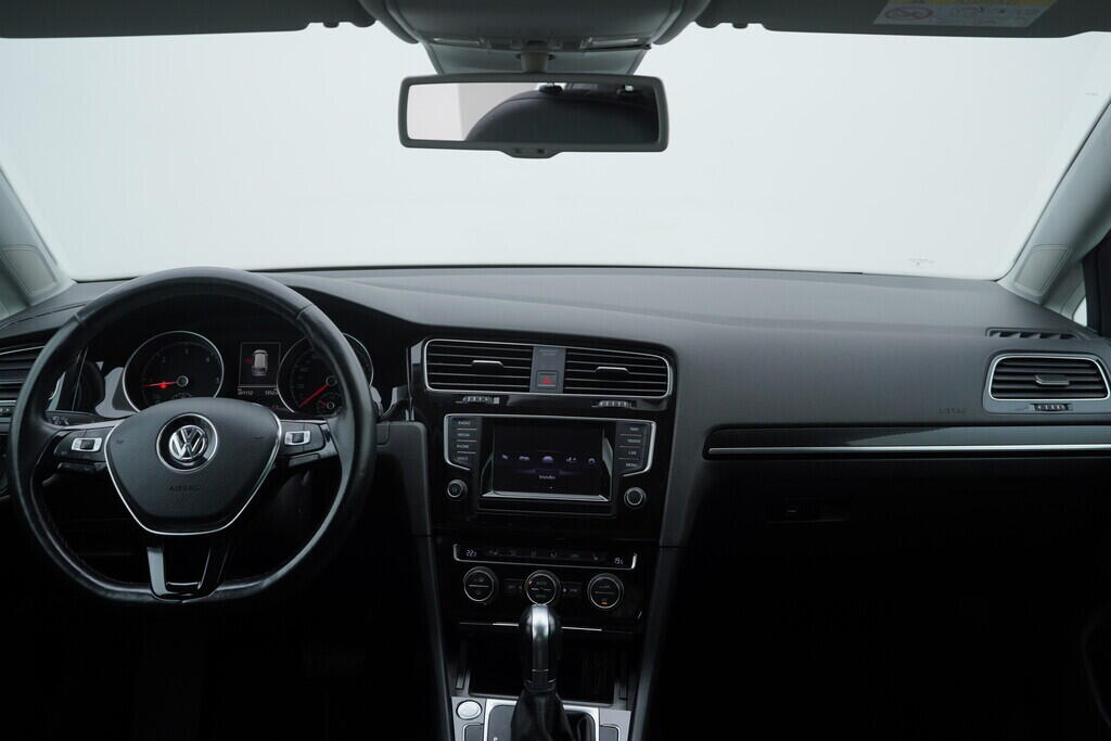 OV190V08301_27.webp_GOLF VARIANT Highline 2.0 TDI 110 kW automat