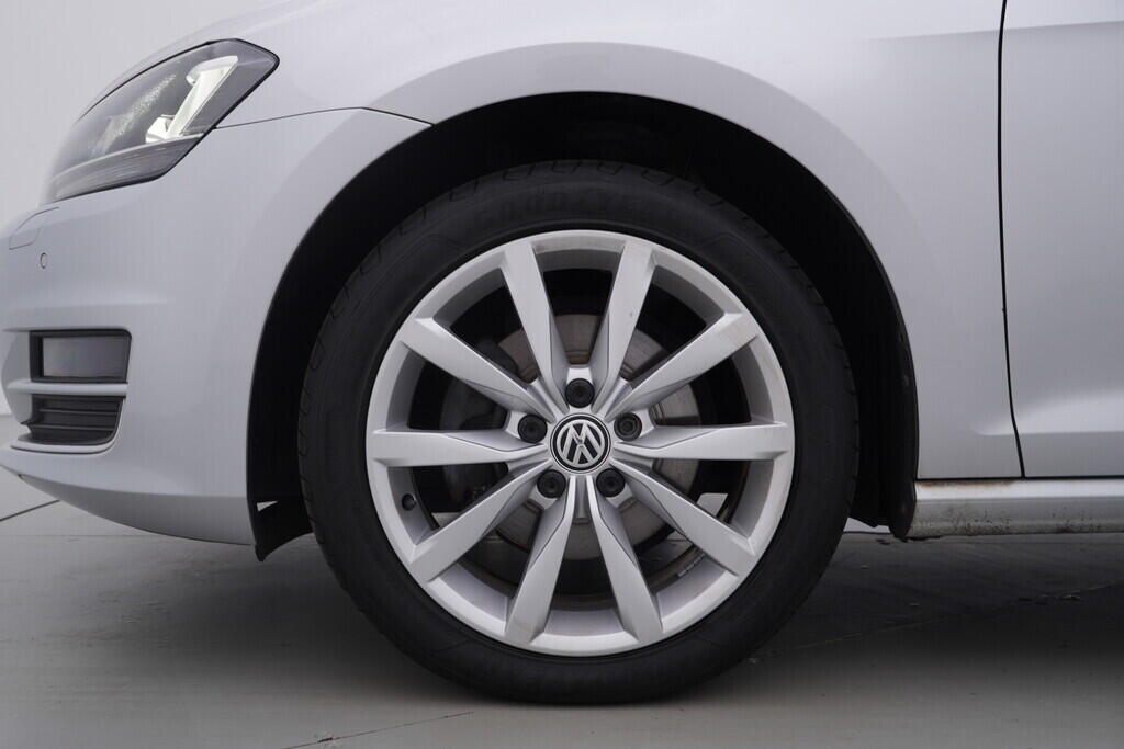 OV190V08301_42.webp_GOLF VARIANT Highline 2.0 TDI 110 kW automat