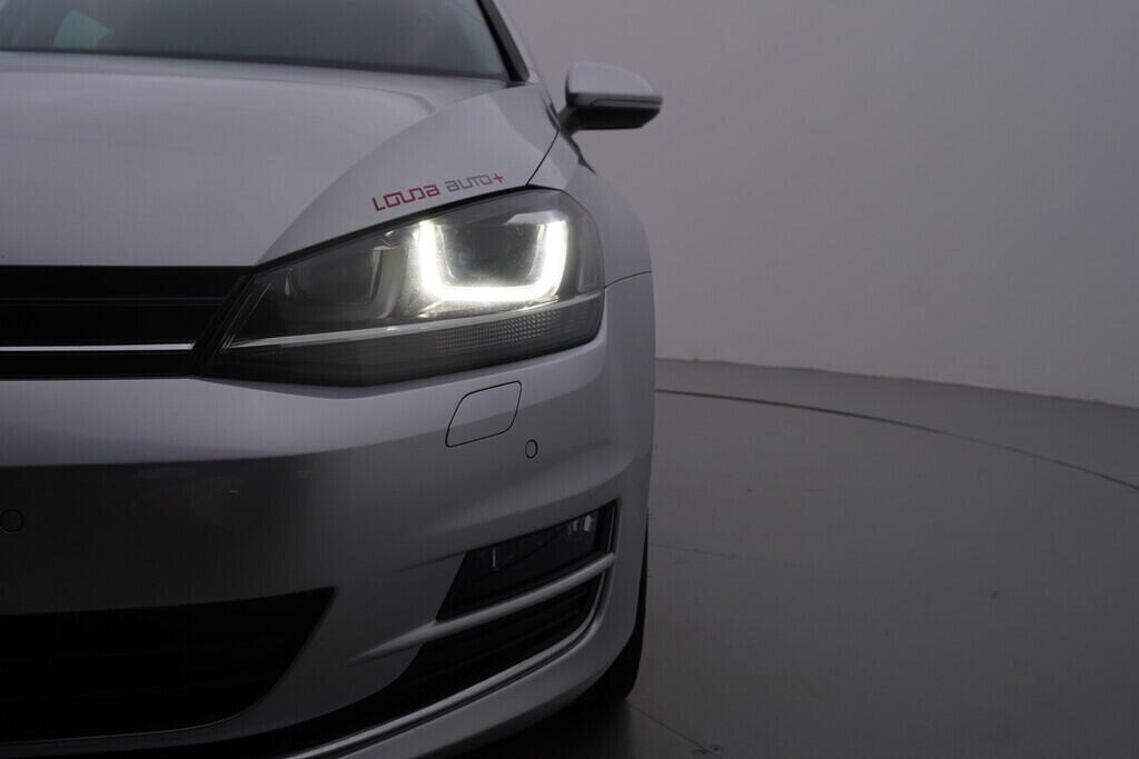 OV190V08301_43.webp_GOLF VARIANT Highline 2.0 TDI 110 kW automat
