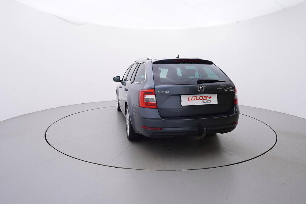 OV190V08302_13.webp_OCTAVIA Style Extra 1.0 TSI 85 kW manuál