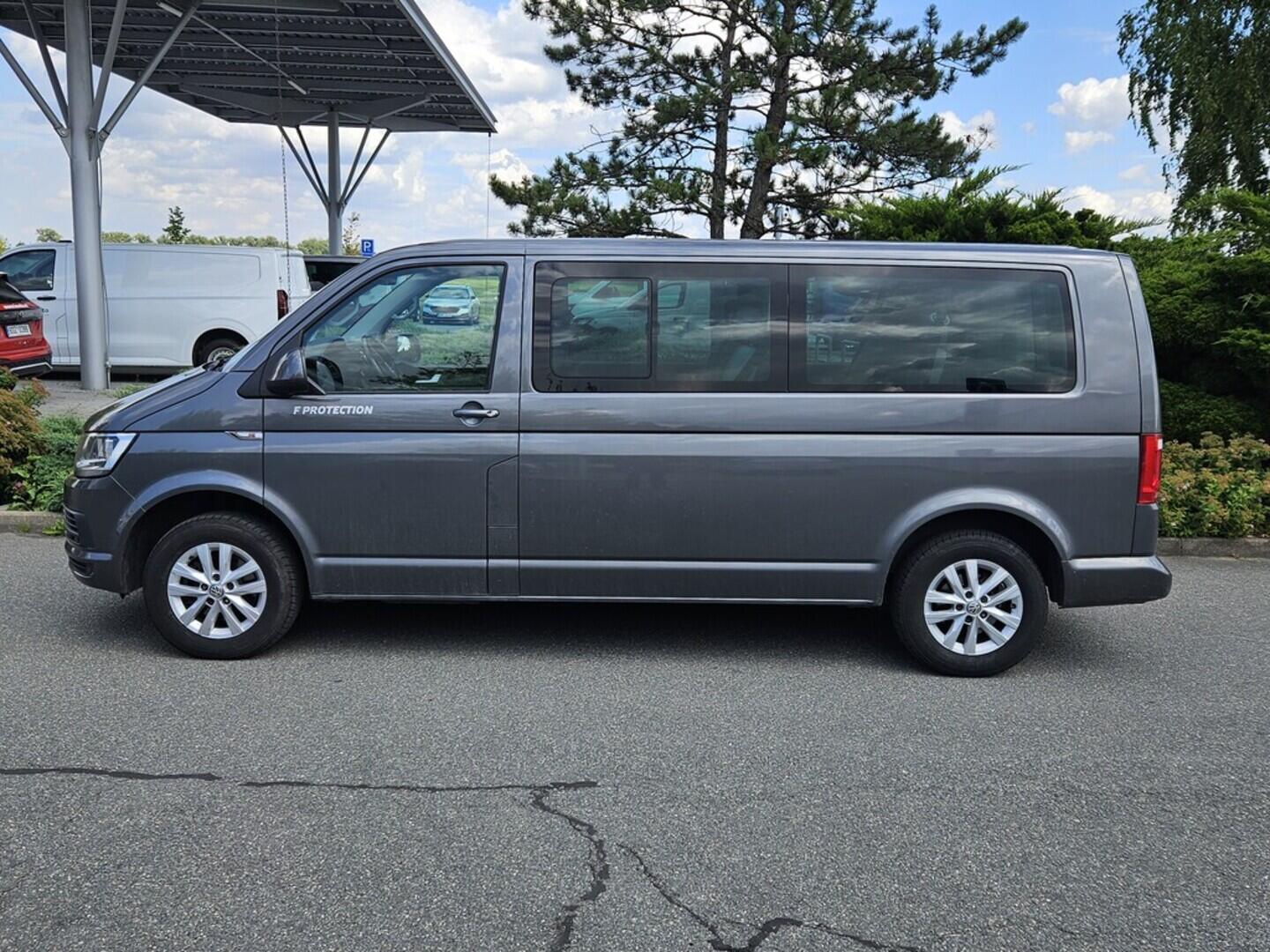 OV190V08303_12.webp_CARAVELLE Trendline  2.0 TDI 110 kW automat
