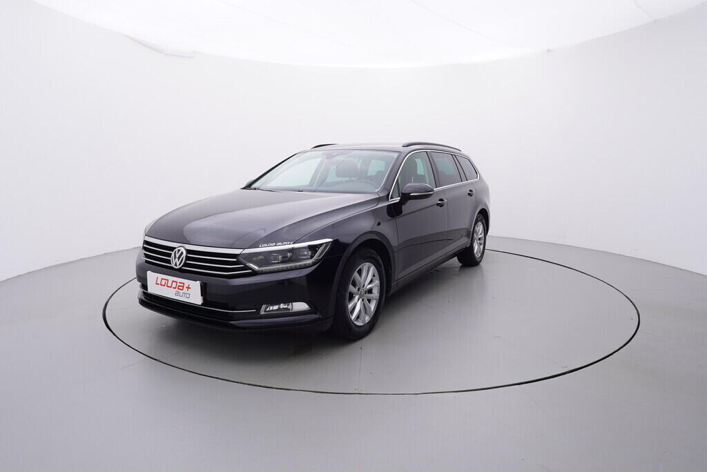OV190V08304_10.webp_PASSAT VARIANT Comfortline 2.0 TDI 110 kW automat