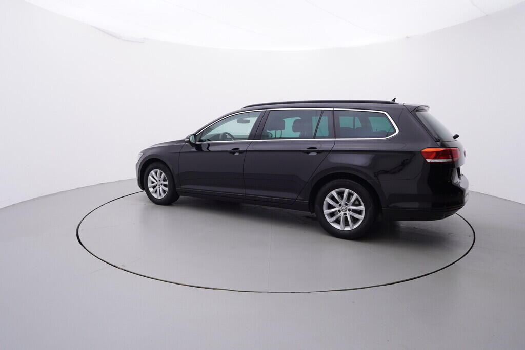 OV190V08304_12.webp_PASSAT VARIANT Comfortline 2.0 TDI 110 kW automat