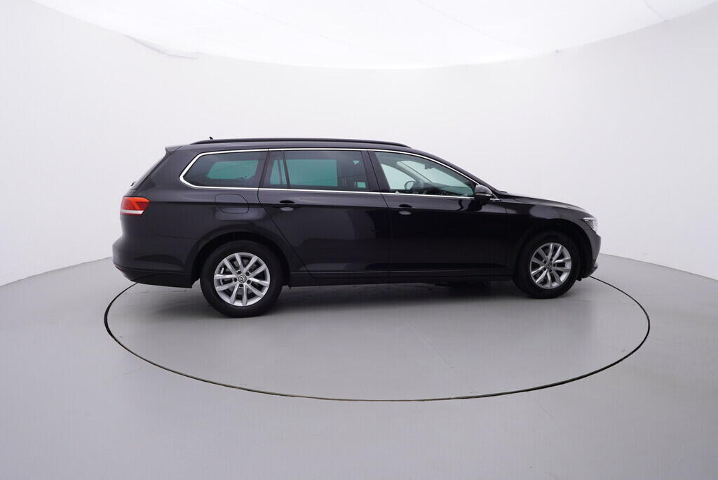 OV190V08304_15.webp_PASSAT VARIANT Comfortline 2.0 TDI 110 kW automat