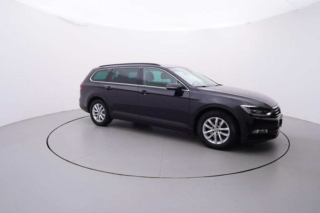OV190V08304_16.webp_PASSAT VARIANT Comfortline 2.0 TDI 110 kW automat