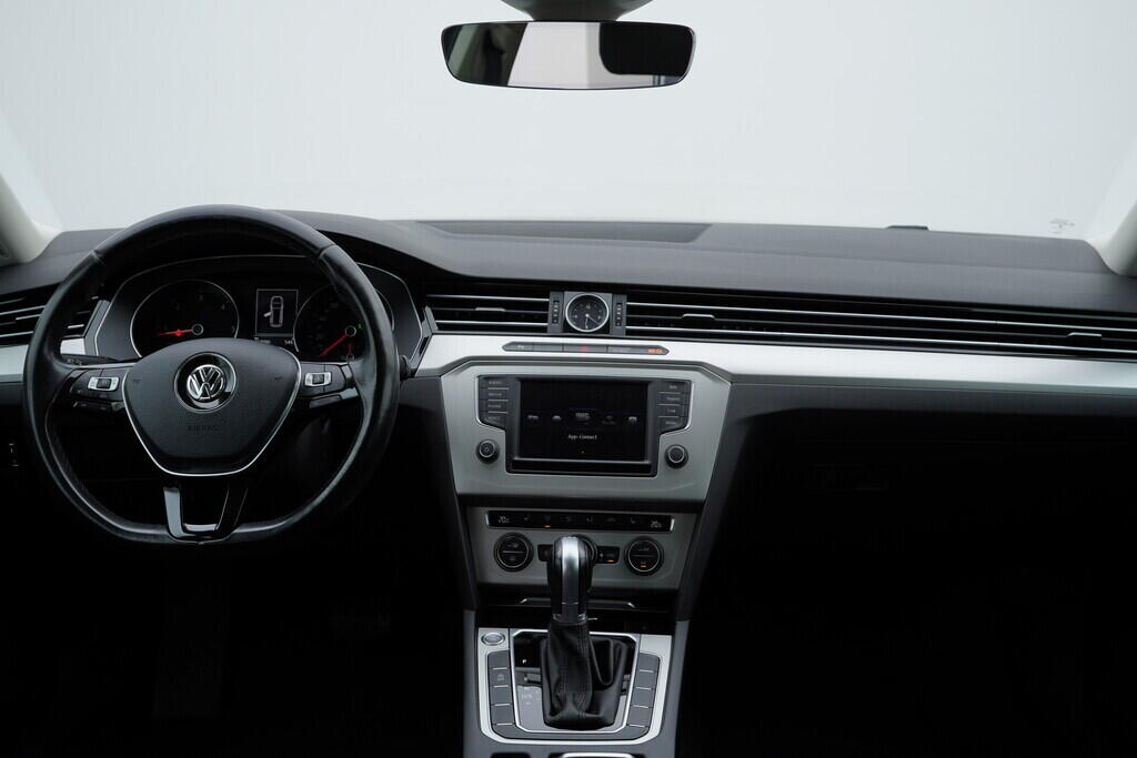 OV190V08304_27.webp_PASSAT VARIANT Comfortline 2.0 TDI 110 kW automat