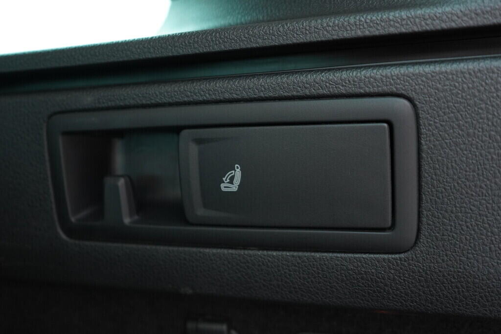 OV190V08304_42.webp_PASSAT VARIANT Comfortline 2.0 TDI 110 kW automat