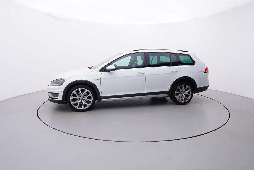 OV190V08309_11.webp_GOLF VARIANT Alltrack Highline 2.0 TDI 135 kW automat