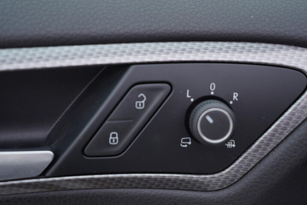 OV190V08309_21.webp_GOLF VARIANT Alltrack Highline 2.0 TDI 135 kW automat