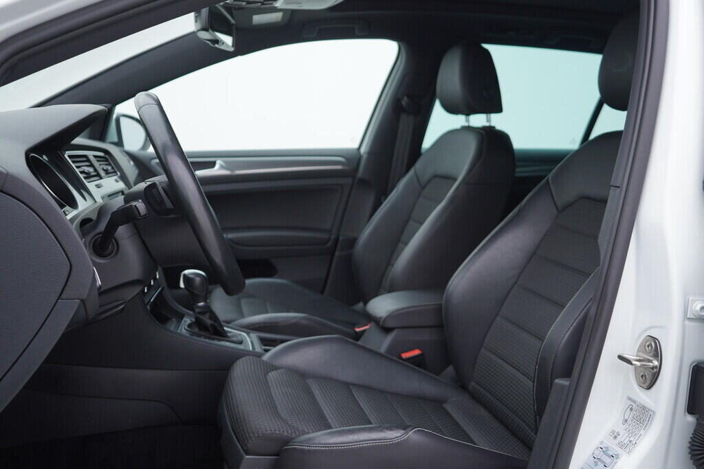 OV190V08309_24.webp_GOLF VARIANT Alltrack Highline 2.0 TDI 135 kW automat
