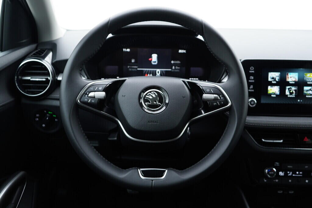 OV190V08313_26.webp_FABIA Selection 1.0 TSI 85 kW manuál, DPH