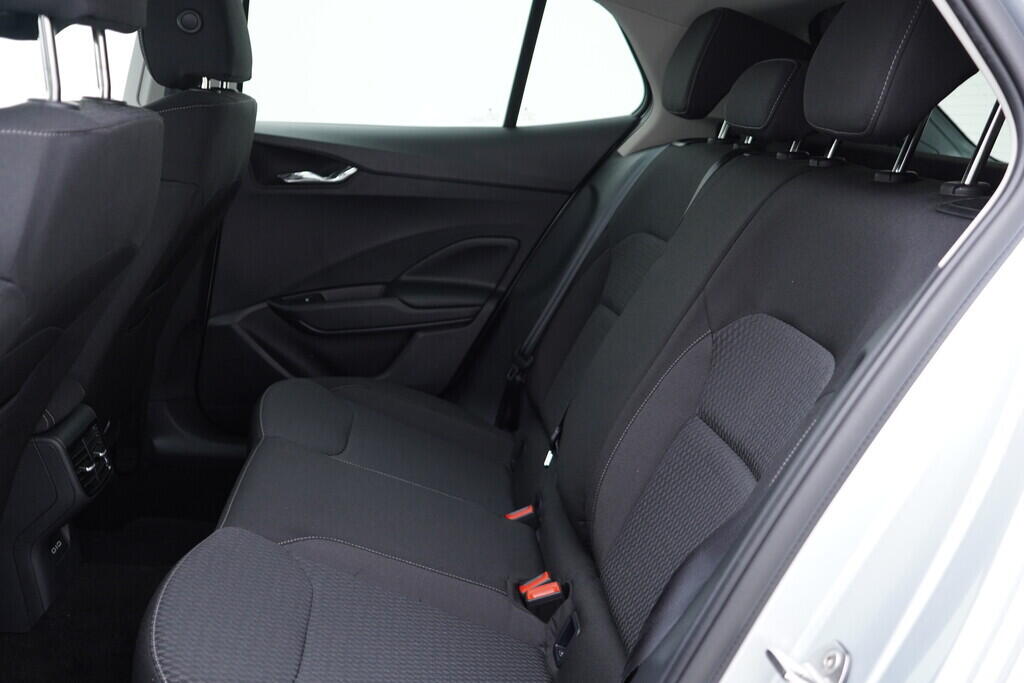 OV190V08313_35.webp_FABIA Selection 1.0 TSI 85 kW manuál, DPH
