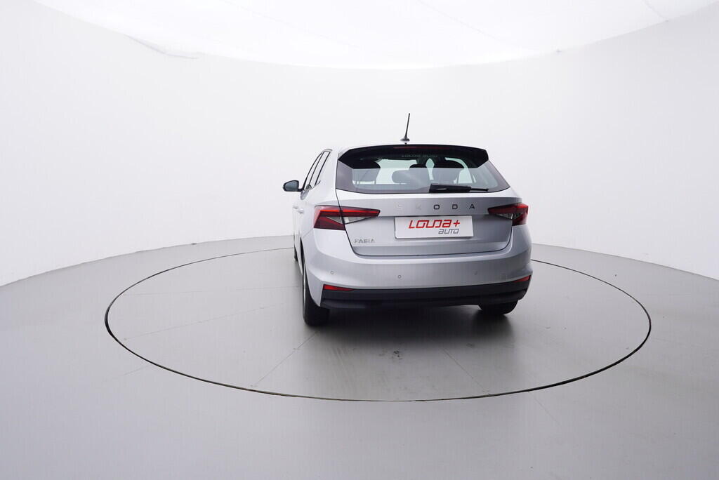 OV190V08314_13.webp_FABIA Selection 1.0 TSI 70 kW manuál, DPH