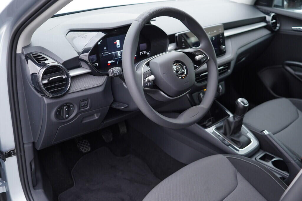 OV190V08314_21.webp_FABIA Selection 1.0 TSI 70 kW manuál, DPH