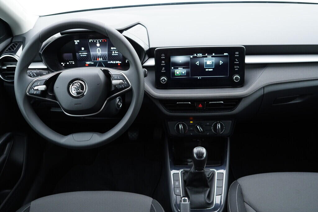 OV190V08314_27.webp_FABIA Selection 1.0 TSI 70 kW manuál, DPH