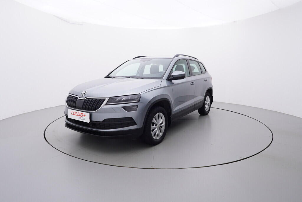 OV190V08321_10.webp_KAROQ Ambition 1.6 TDI 85 kW manuál, DPH