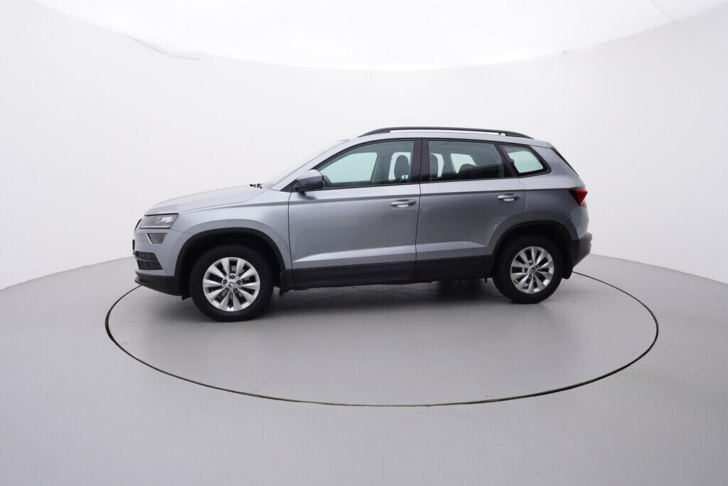 OV190V08321_11.webp_KAROQ Ambition 1.6 TDI 85 kW manuál, DPH