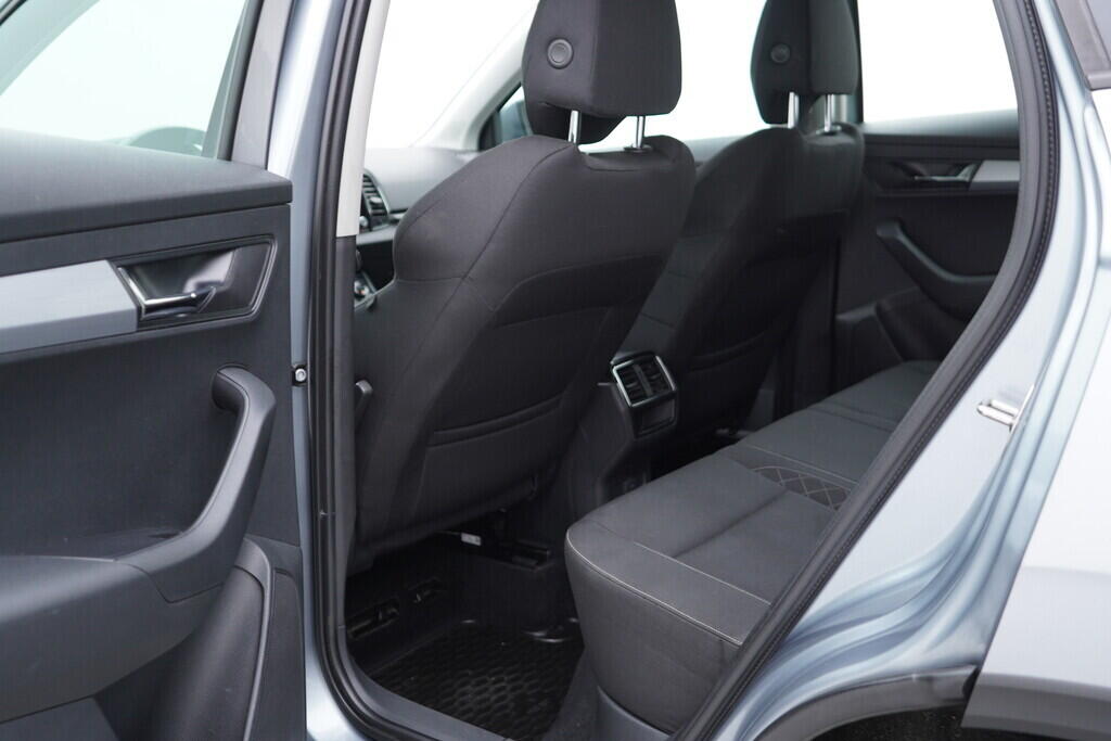 OV190V08321_33.webp_KAROQ Ambition 1.6 TDI 85 kW manuál, DPH