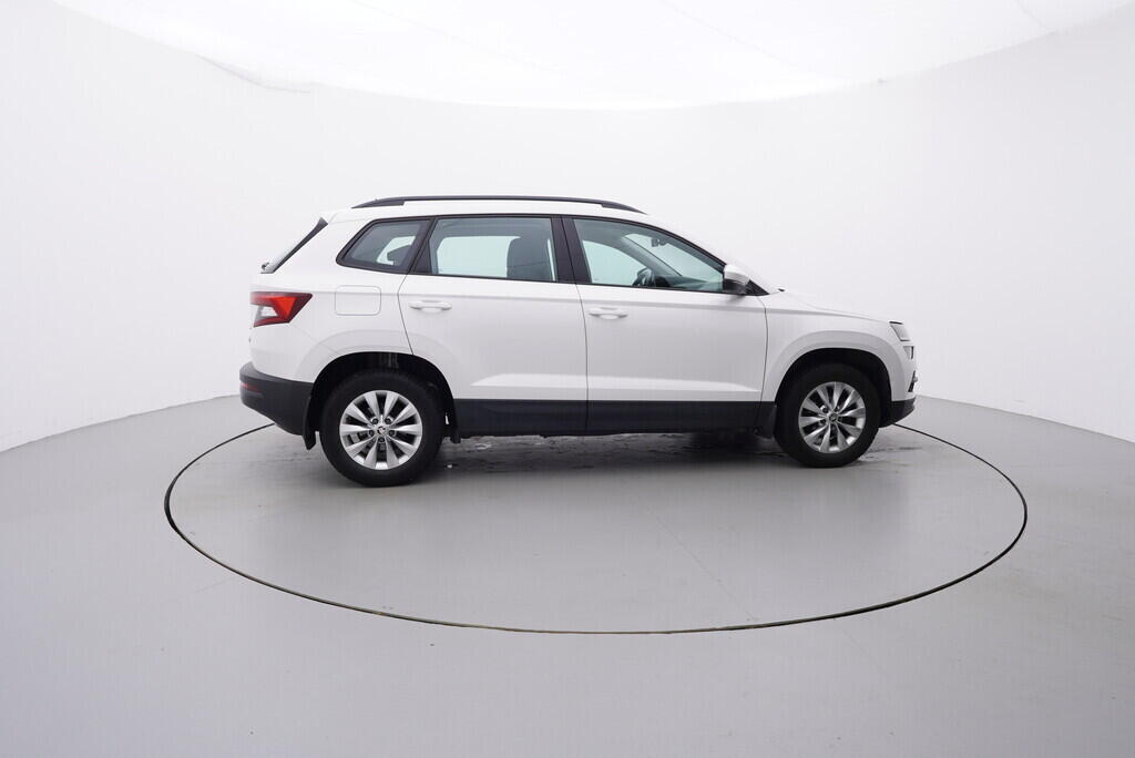 OV190V08322_15.webp_KAROQ Ambition 1.6 TDI 85 kW automat, DPH