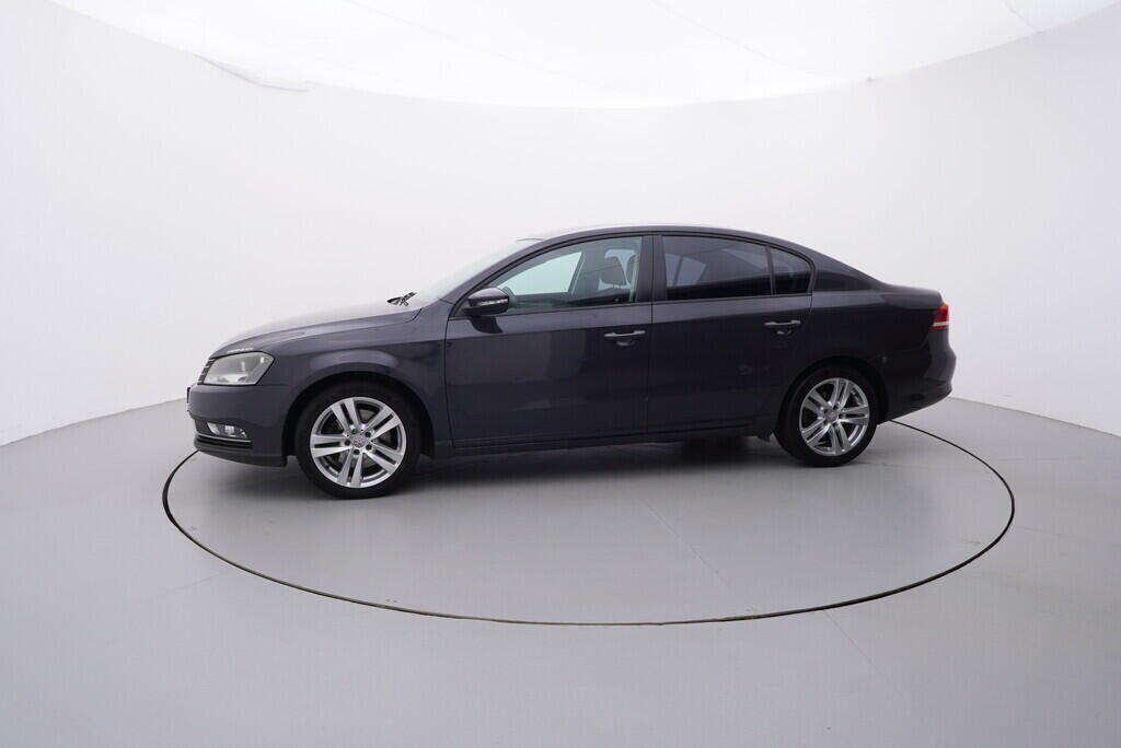 OV190V08329_11.webp_PASSAT  1.6 TDI 77 kW manuál