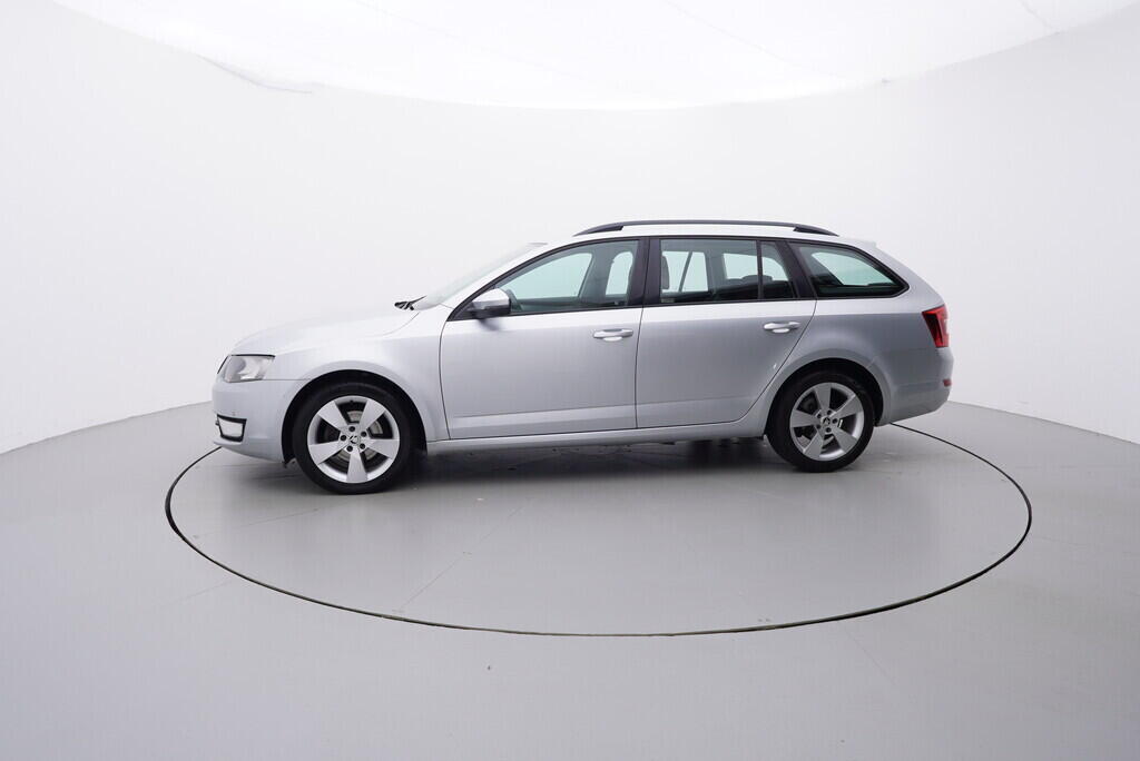 OV190V08331_11.webp_OCTAVIA Style 2.0 TDI 110 kW automat
