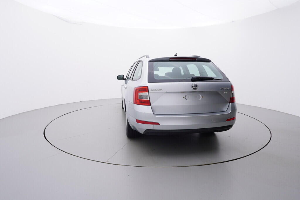OV190V08331_13.webp_OCTAVIA Style 2.0 TDI 110 kW automat