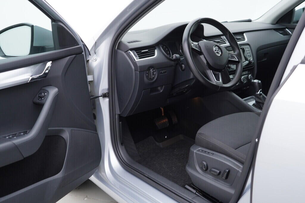 OV190V08331_18.webp_OCTAVIA Style 2.0 TDI 110 kW automat