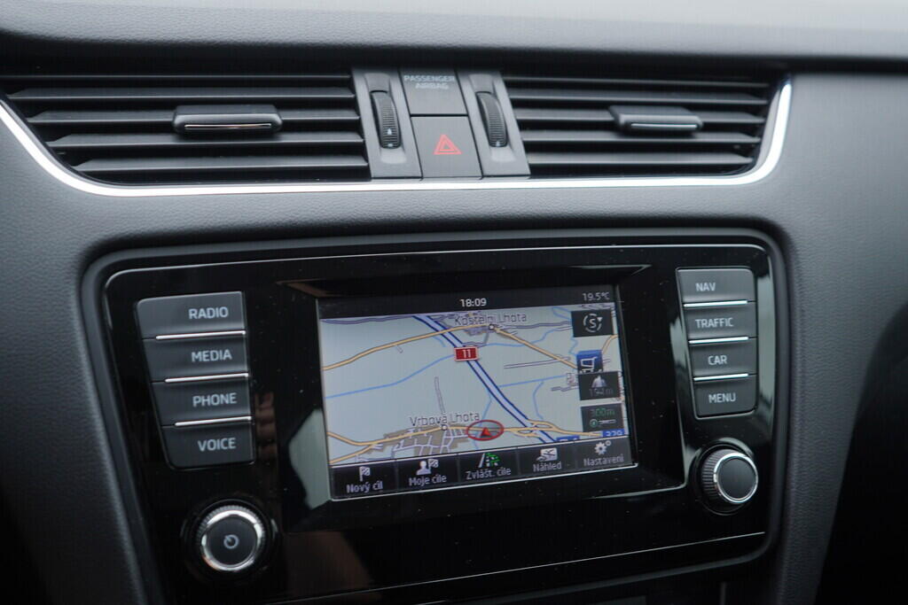 OV190V08331_31.webp_OCTAVIA Style 2.0 TDI 110 kW automat
