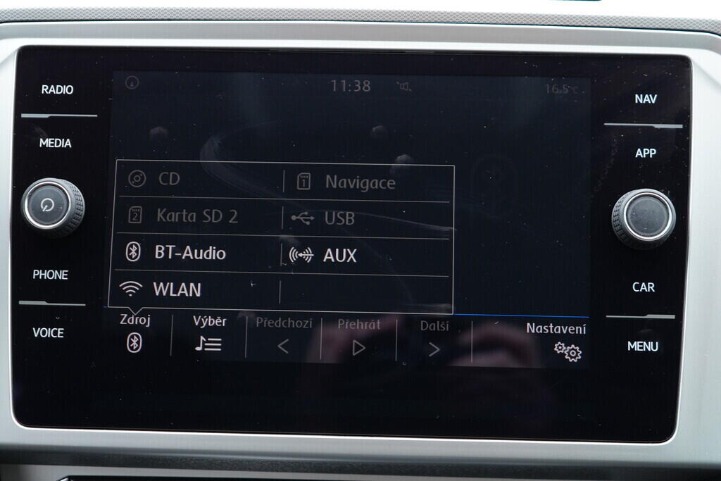 OV190V08333_31.webp_PASSAT VARIANT Comfortline 2.0 TDI 110 kW manuál