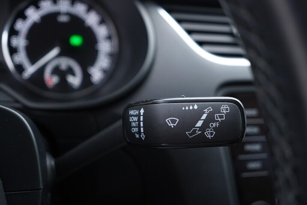 OV190V08337_25.webp_OCTAVIA Drive 2.0 TDI 110 kW automat