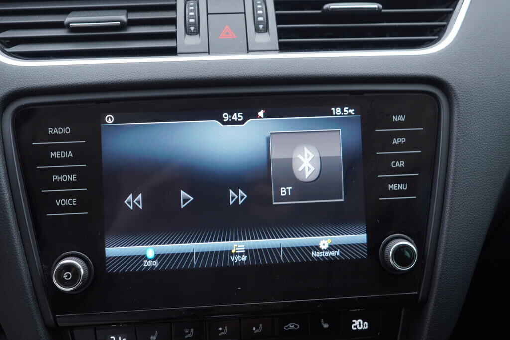 OV190V08337_32.webp_OCTAVIA Drive 2.0 TDI 110 kW automat