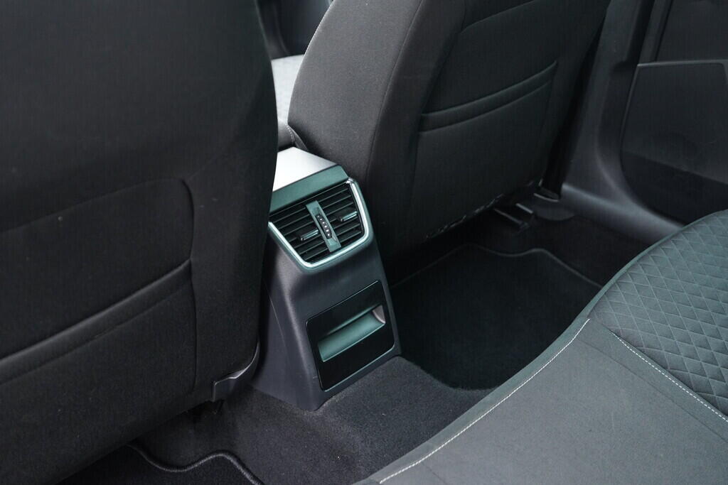 OV190V08337_43.webp_OCTAVIA Drive 2.0 TDI 110 kW automat