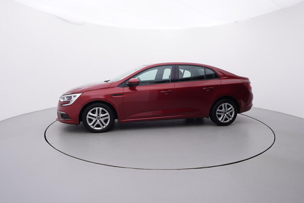 OV190V08348_11.webp_MÉGANE  1.3  85 kW manuál